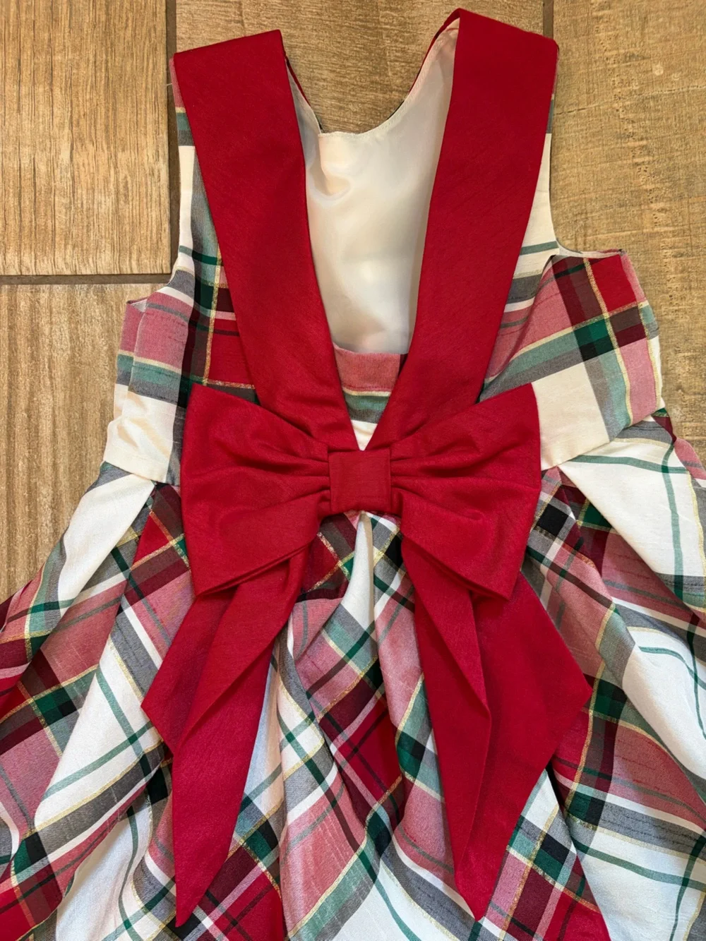 Gymboree Red White and Green Plaid Holiday Dress with Bow